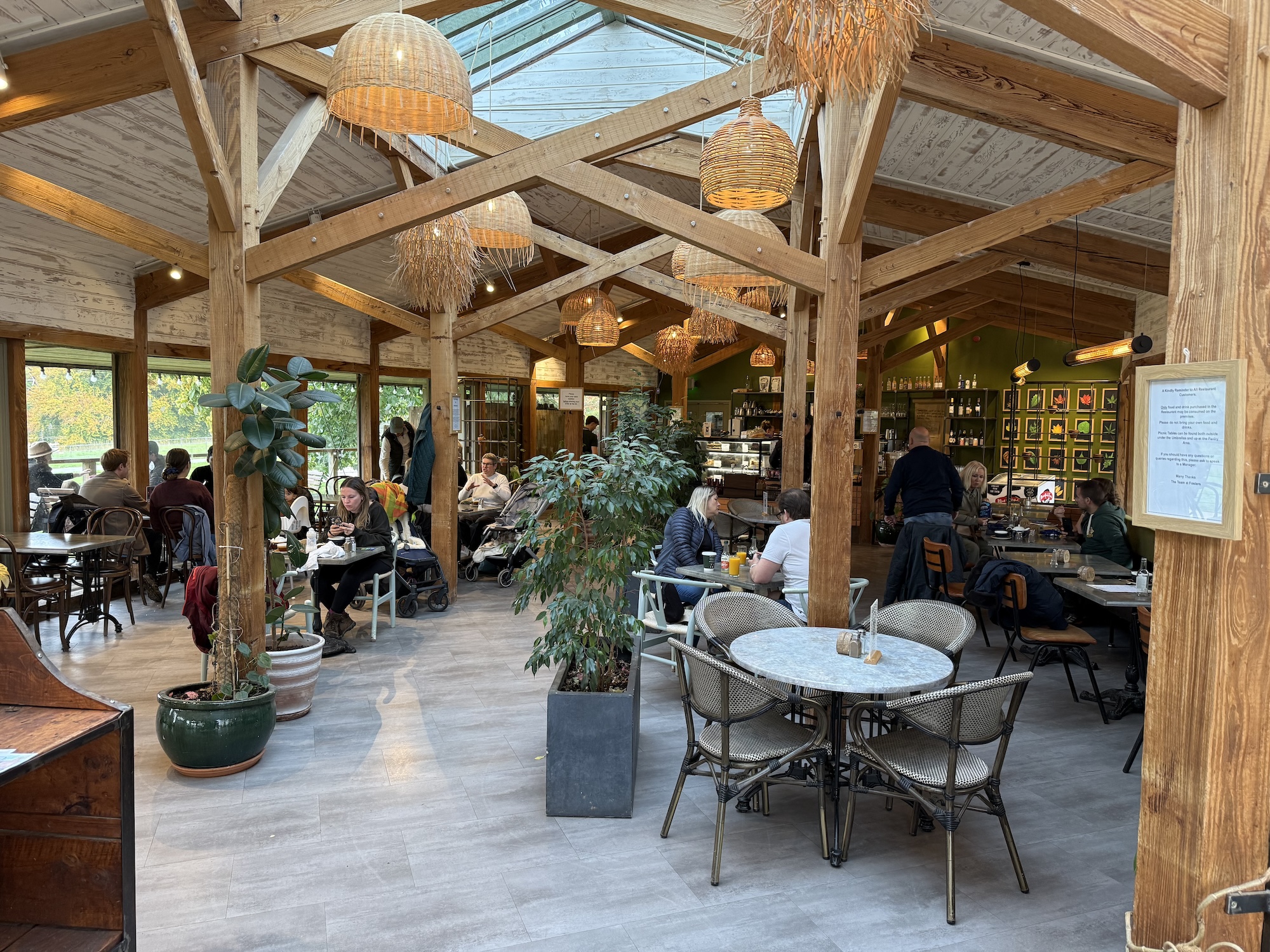 cafe-restaurant-visitors-eating-rustic-interior-attraction